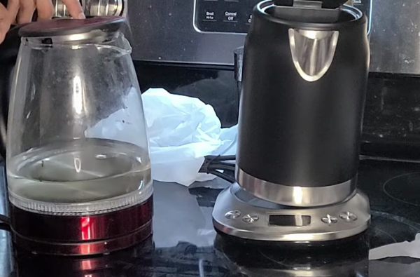 Govee smart wifi electric kettle, 0.8l matte black on furnace